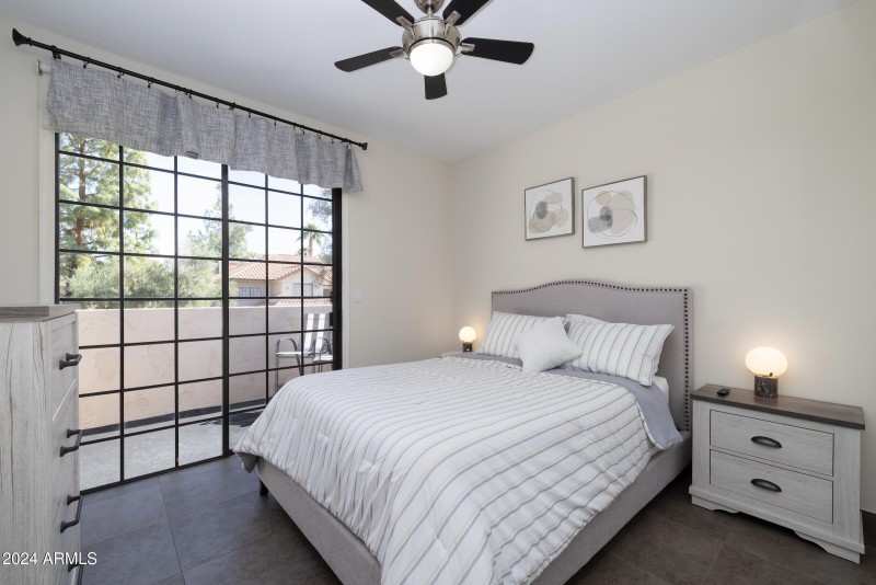 9705_E_Mountain_View_Rd_1076_18