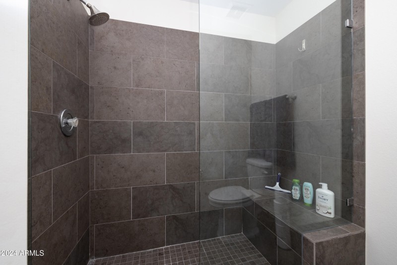 9705_E_Mountain_View_Rd_1076_14