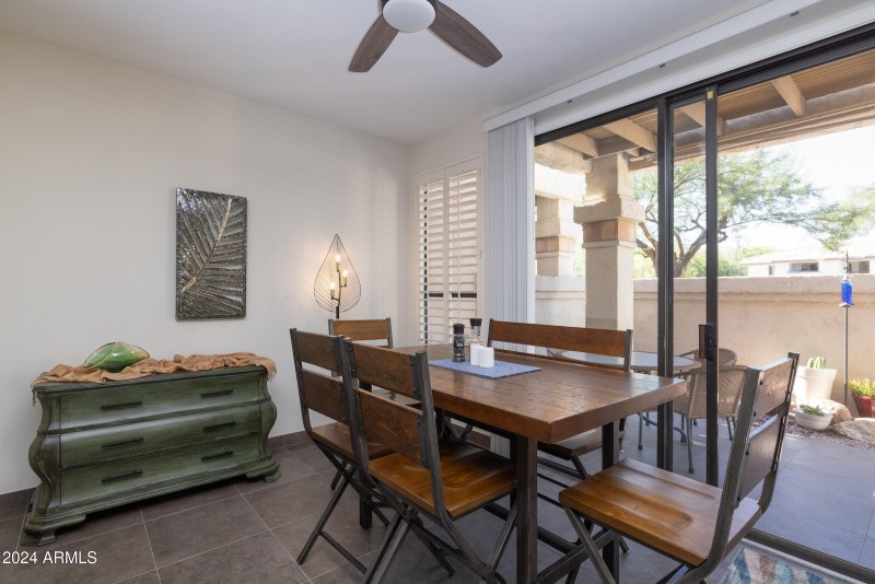 9705_E_Mountain_View_Rd_1076_07