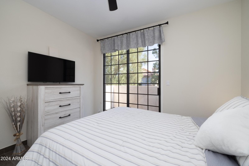 9705_E_Mountain_View_Rd_1076_19