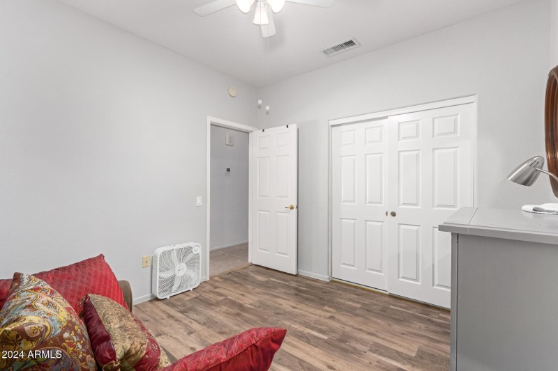 0026-26 - Desert Winds