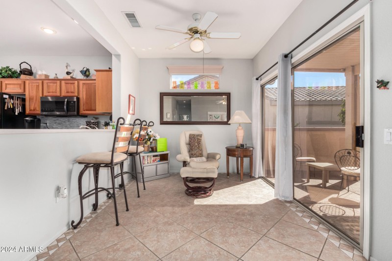 0040-06 - Desert Winds