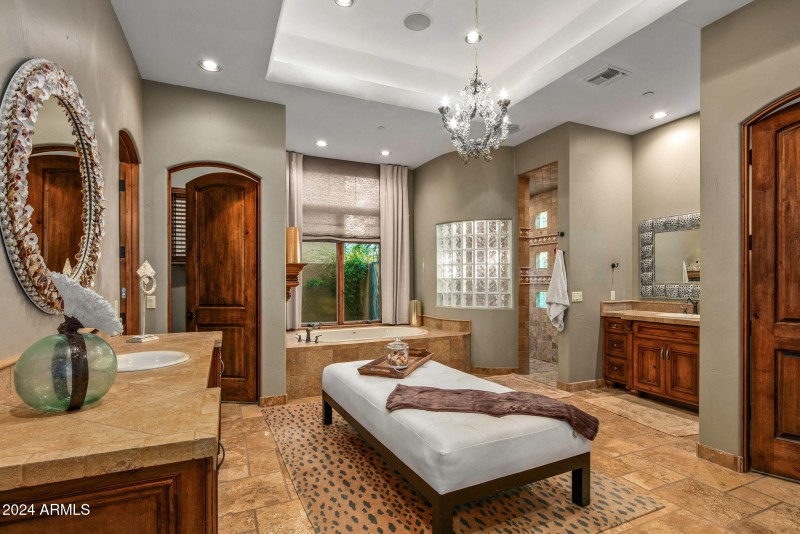 55-web-or-mls-Primary Bath