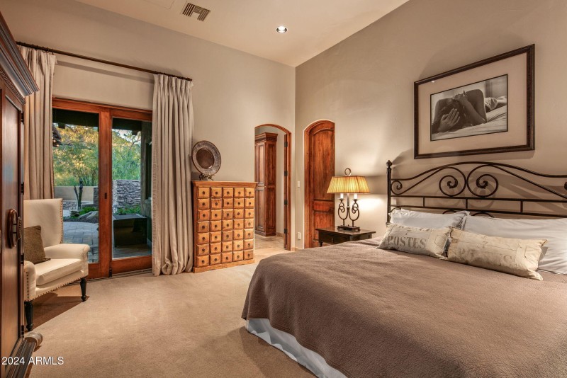 62-web-or-mls-Guest Suite