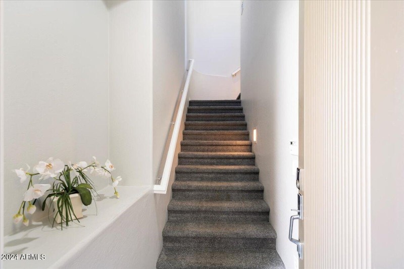 To upstairs