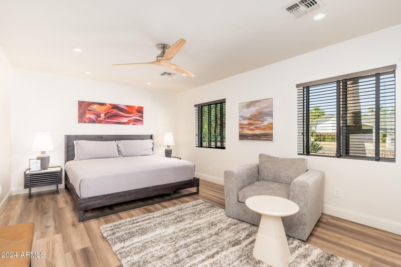 6025 E Charter Oak Rd - 27