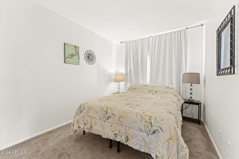 16-016-bedroom-3