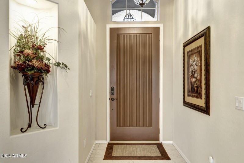 12_4343_East_Mossman_Drive__06_mls