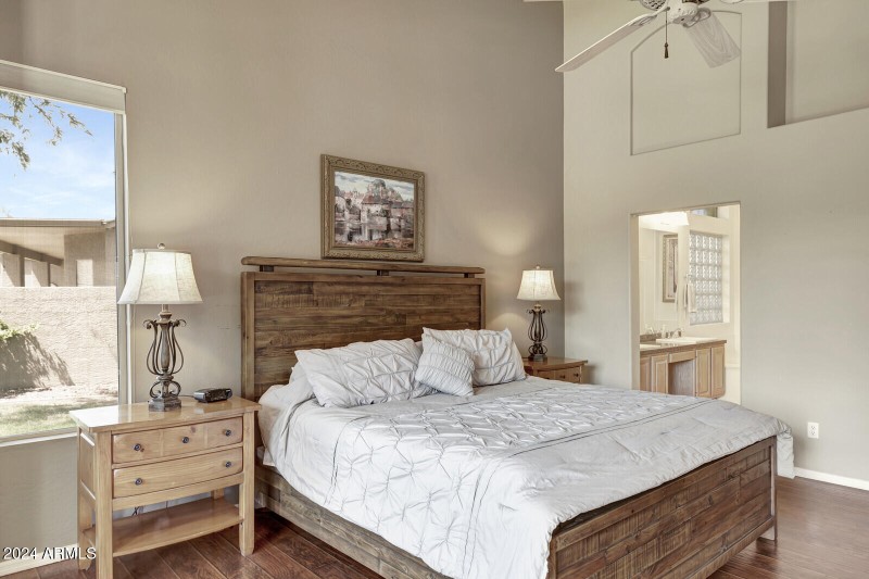 27_4343_East_Mossman_Drive__19_mls