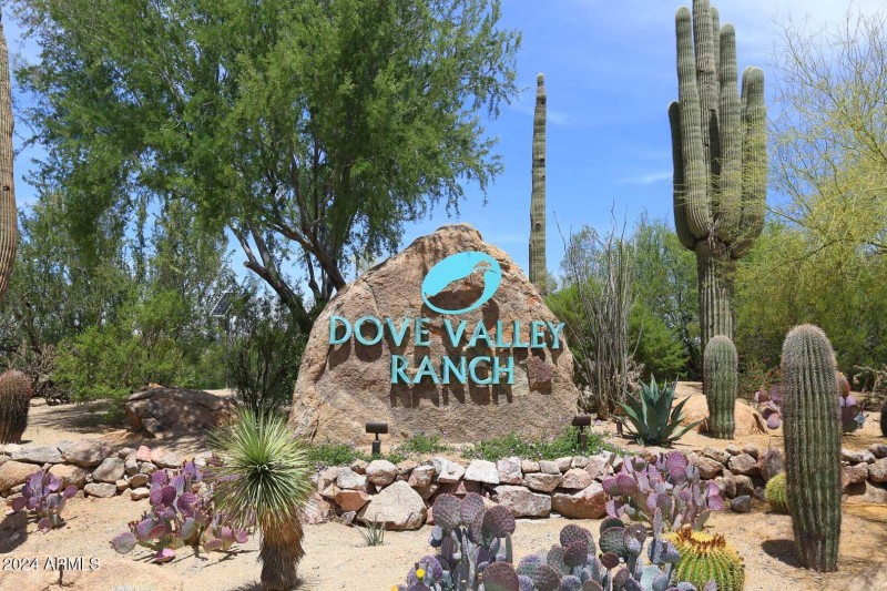 Dove Valley Ranch-Sign