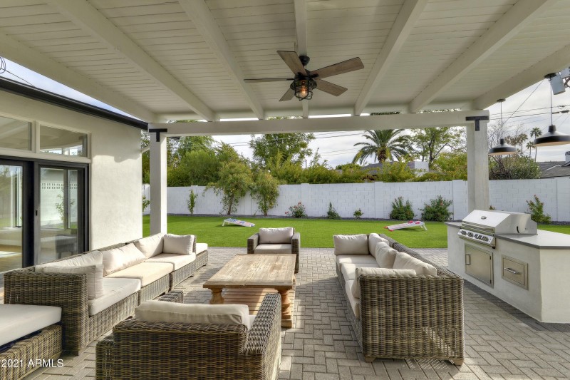 029_Outdoor Living