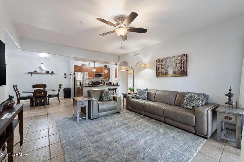 003__10136 E Southern Ave 1067