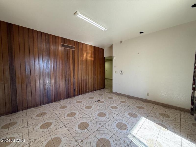 620C0A8E-3C7D-40F6-9E18-DC3966BC6601_1_1