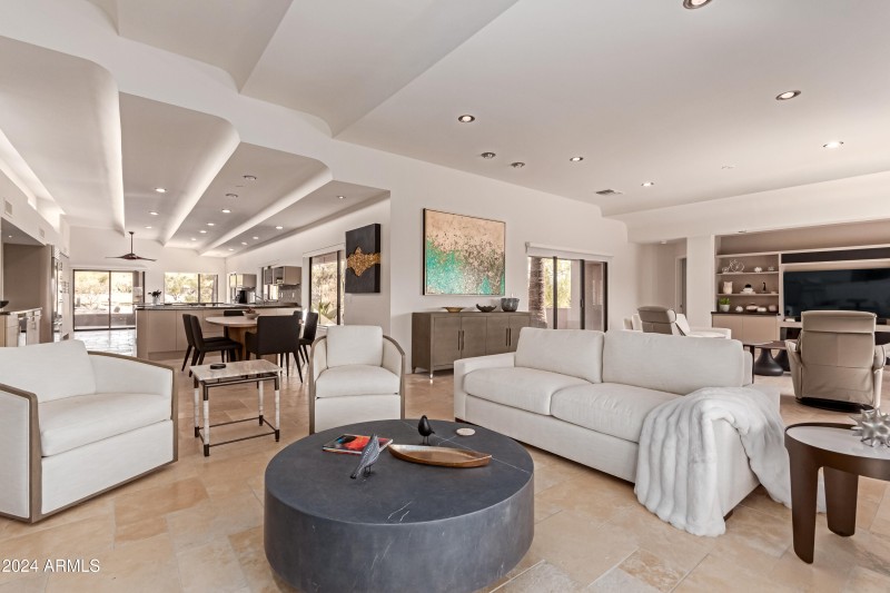 0011-11 - Coyote Pass