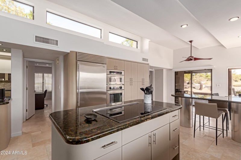 0015-15 - Coyote Pass