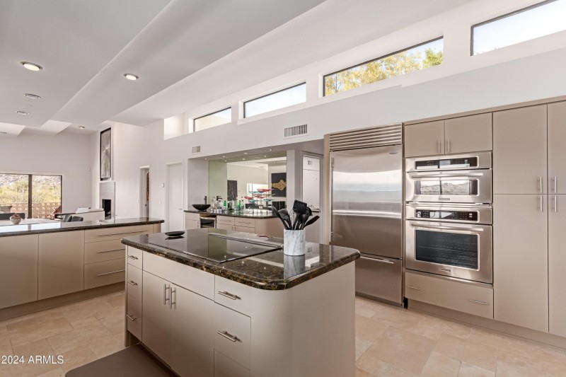 0016-16 - Coyote Pass