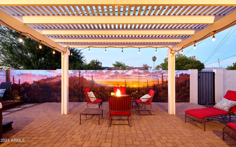 PropertyImageCo_7702EVerdeLn_Twilight_15