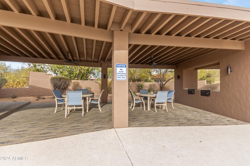 Comm. pool Boulder Dr