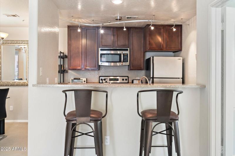 Counter & stools