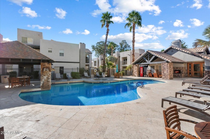 Heated 1 of 2 pools
