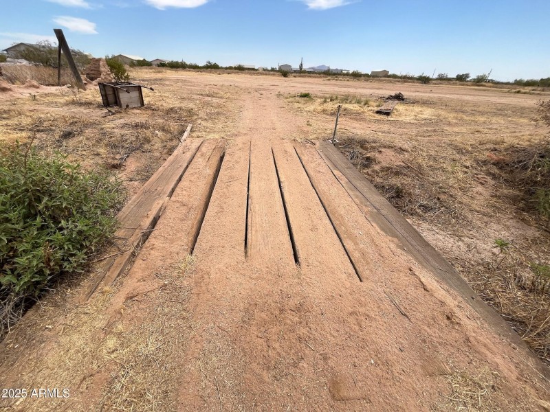 Bridge to back of residental lot
