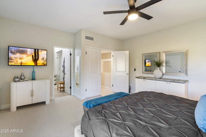 MASTER DOULE ENTRY DOORS