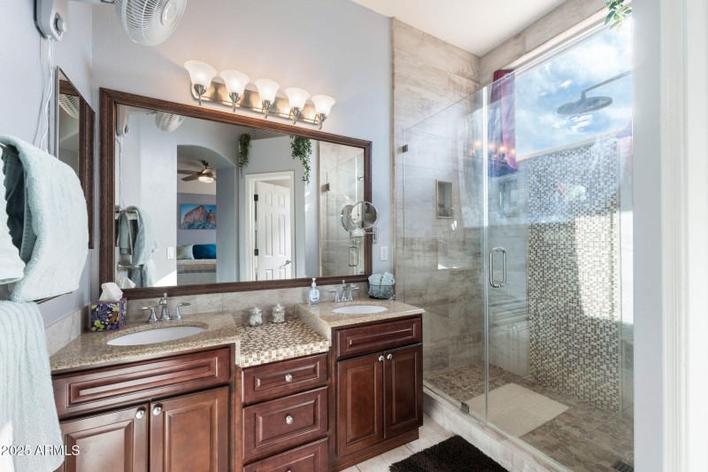 020__HouseOfTheRisingSun