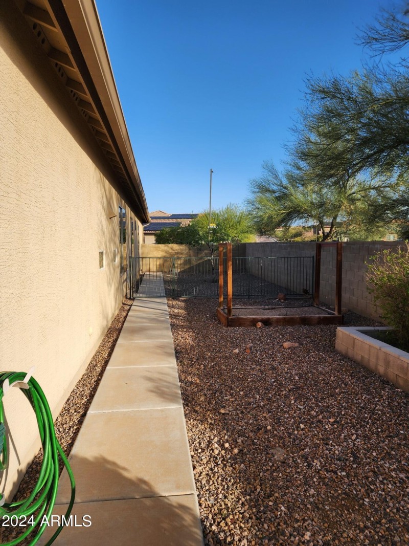 Dog Run on Side of House