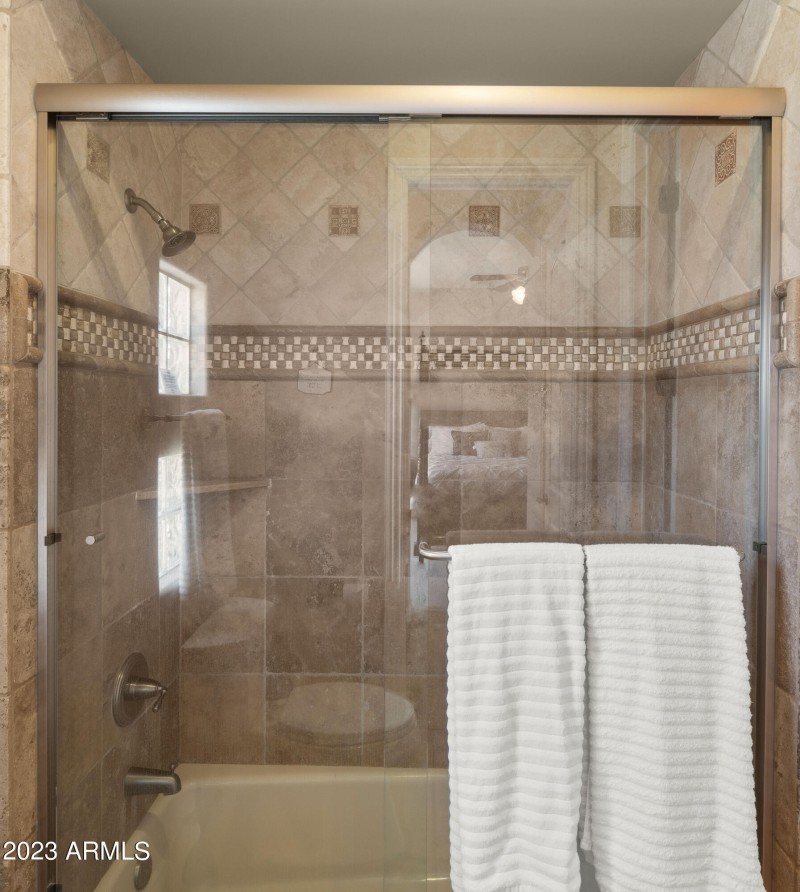 Jack and Jill Bedrooms10