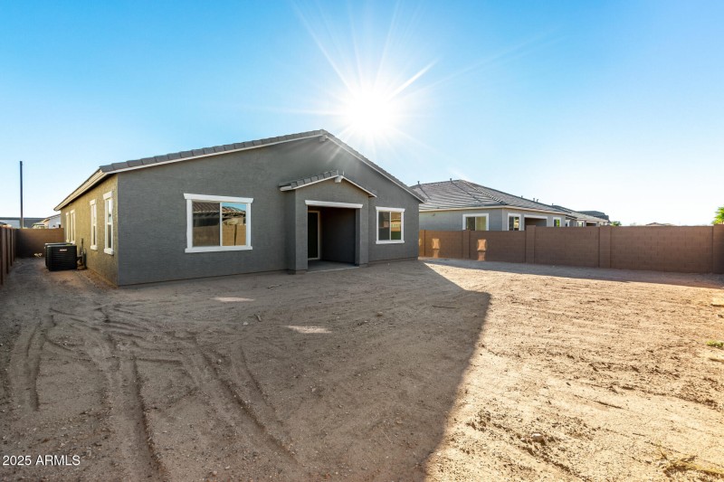 38 - Avenida Del Sol