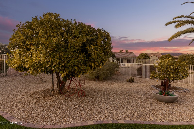 0018-35 - Sundown 17724