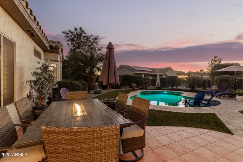 0021-41 - Sundown 17724