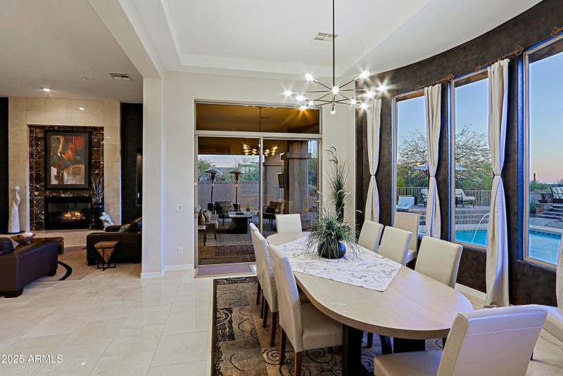 Living and Dining Room 10