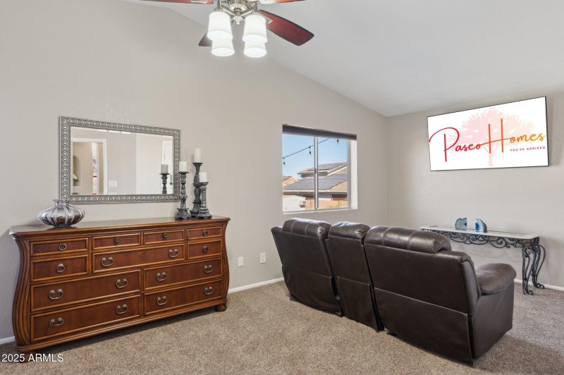 18-web-or-mls-4002-w-questa-dr