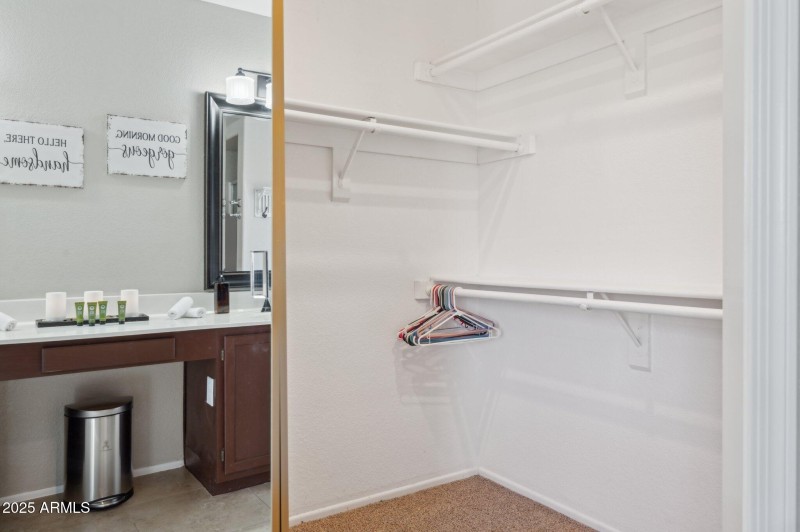 30-web-or-mls-4002-w-questa-dr