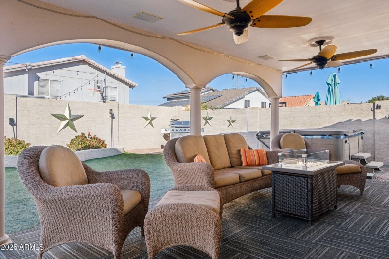 36-web-or-mls-4002-w-questa-dr