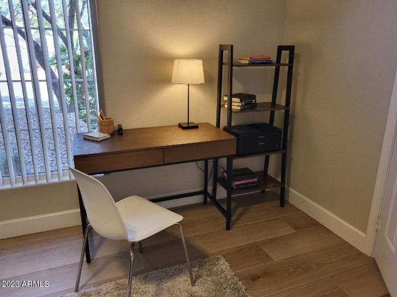 3rd bedroom desk area