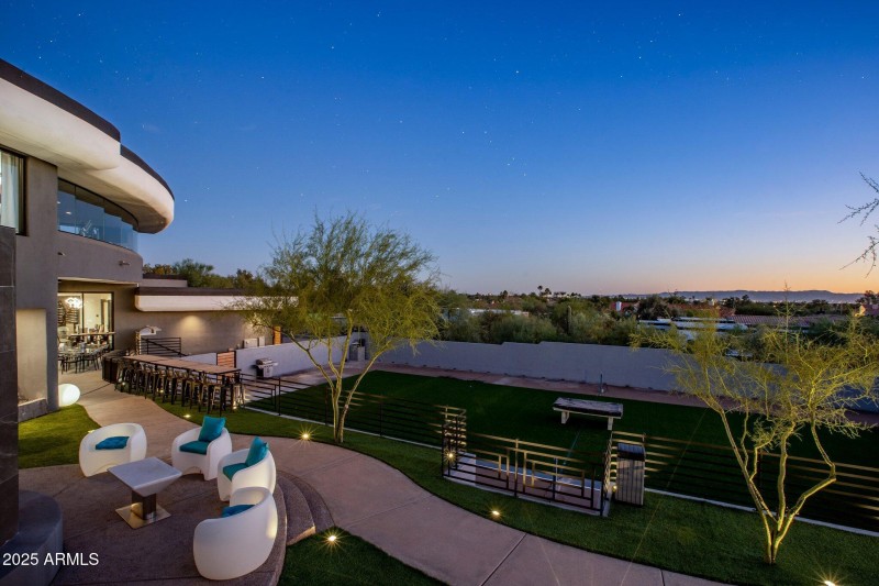 67-web-or-mls-HUB05848