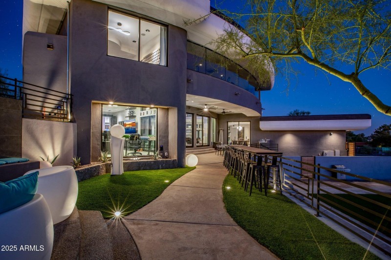 71-web-or-mls-HUB05868