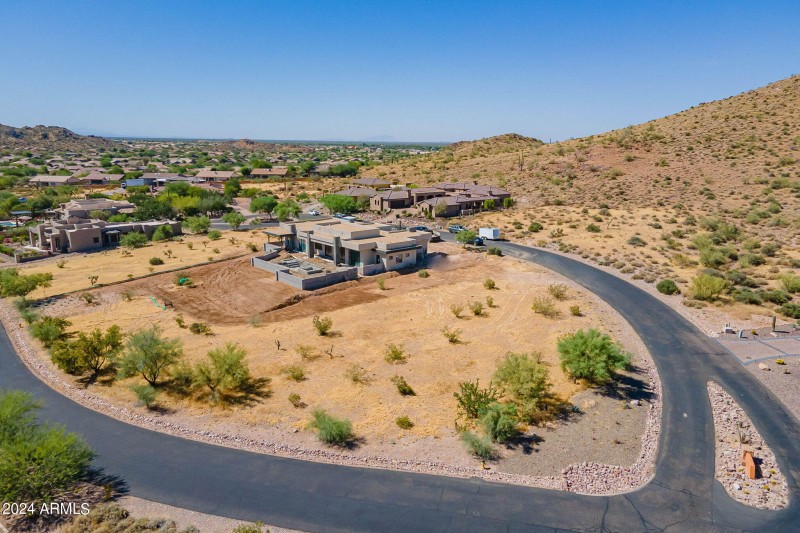 5-web-or-mls-Summit - HD-5