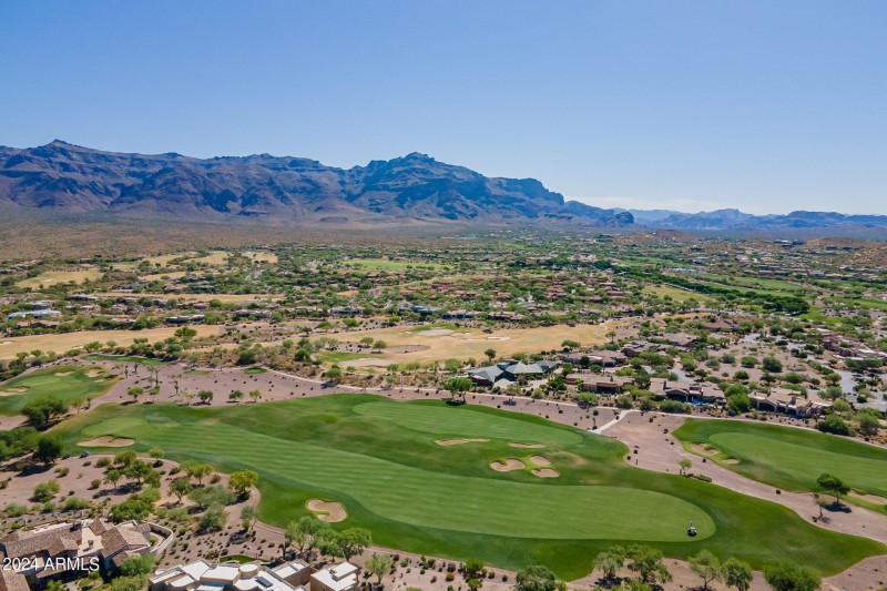 16-web-or-mls-Summit - HD-8