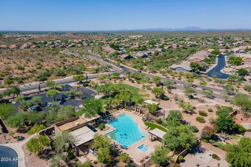 22-web-or-mls-Summit - HD-14