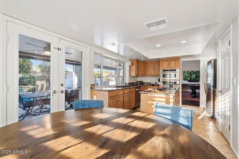 17-10_AustinDSC01116