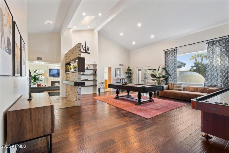 22-15_AustinDSC01071