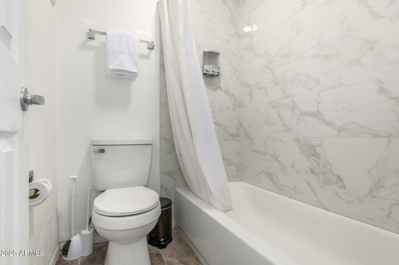 0024-24 - Indian School