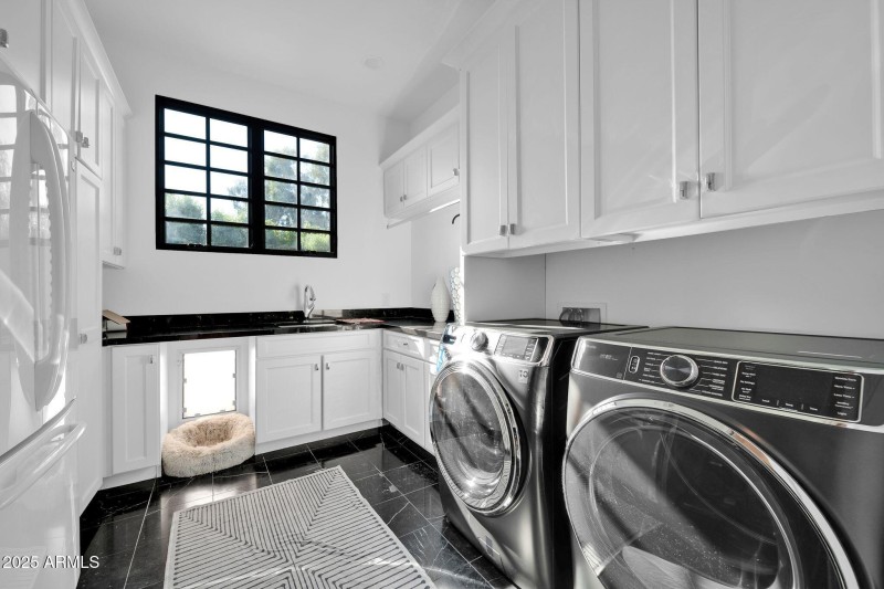 289262D8-2782-4192-84C0-2DB948D6C590