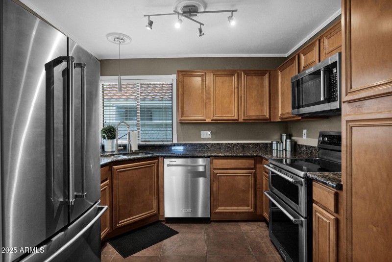 11-web-or-mls-P1058585