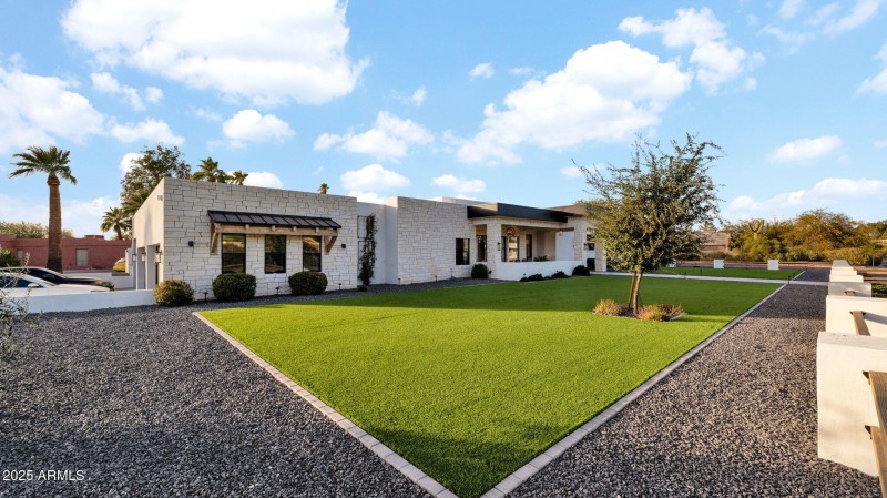 4-web-or-mls-P1228865