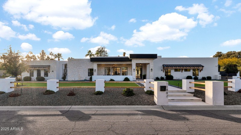 7-web-or-mls-P1228863