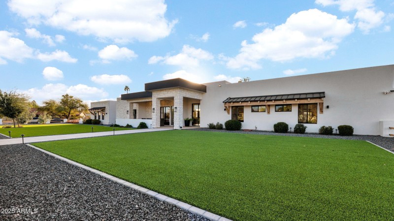 8-web-or-mls-P1228862